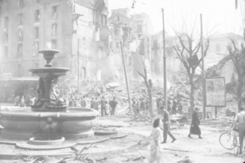 ma noi ricostruiremo